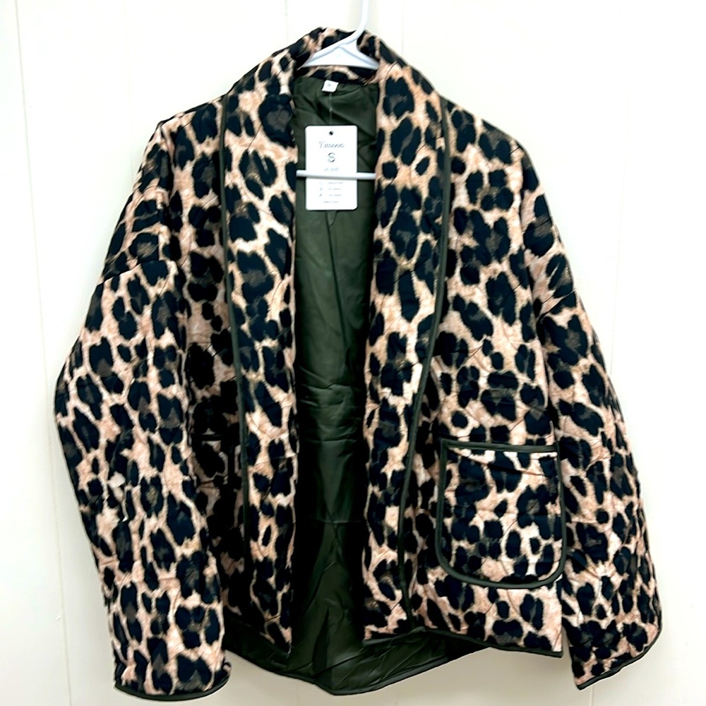 Aries quilted blazer. NWT